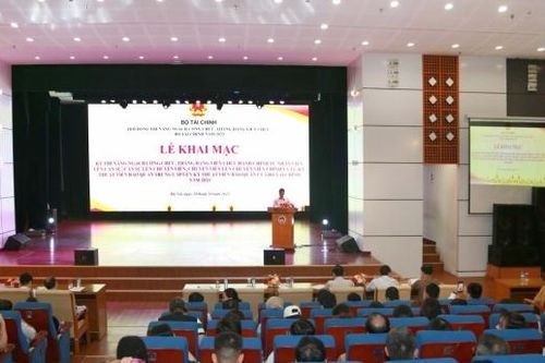 Bộ Tài chính tổ chức kỳ thi nâng ngạch công chức, thăng hạng viên chức năm 2023