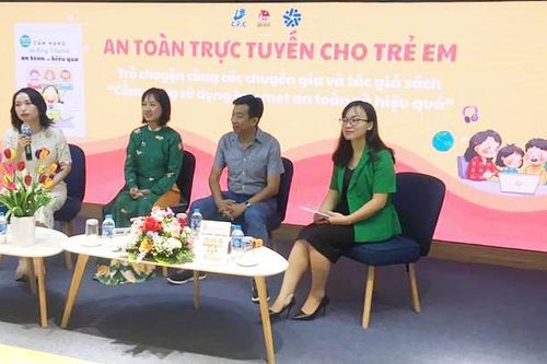 An toàn trực tuyến cho trẻ em