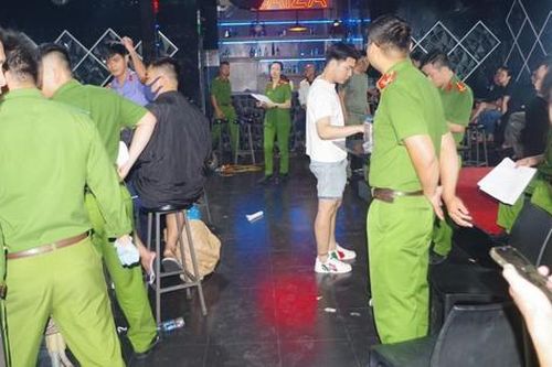 Quảng Ninh: Phát hiện hàng chục nam, nữ tụ tập sử dụng ma túy trong quán pub Lai Zai