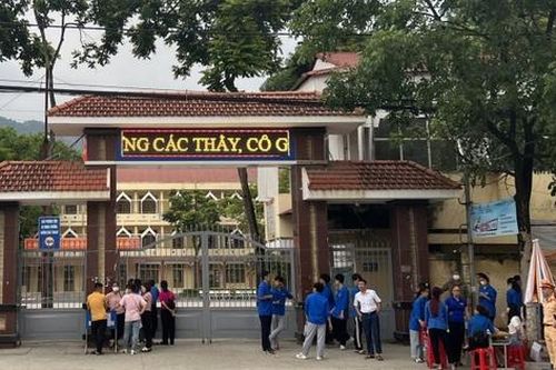 Vụ làm lộ đề môn Ngữ văn kỳ thi THPT 2023, Công an tỉnh Cao Bằng khởi tố 3 bị can