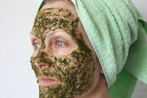 Mẹo chăm sóc da với lá diếp cá và tía tô