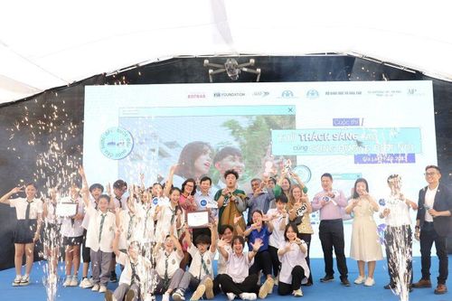 Thi thử thách sáng tạo cho học sinh về cung đường an toàn giao thông