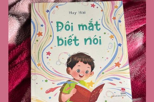 'Đôi mắt biết nói': Để yêu thương chỉ cần nhìn vào mắt nhau