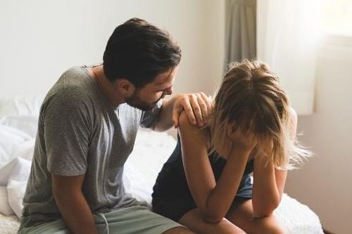 Lý do khiến phụ nữ không quên chuyện chồng ngoại tình dù sau hàng chục năm