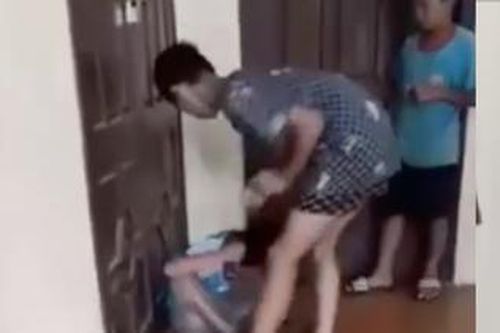 Điểm nhấn giáo dục: Ám ảnh học sinh bị đánh hội đồng đến hoảng loạn