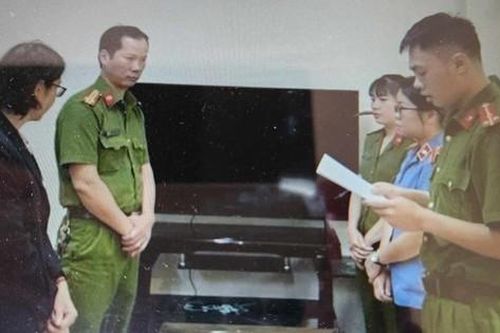 Bắt giam giám đốc công ty bảo hiểm tại Cao Bằng