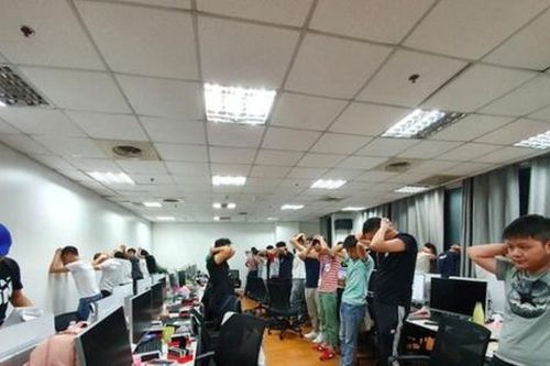 Philippines bắt giữ gần 600 người trong đường dây lừa đảo quy mô lớn