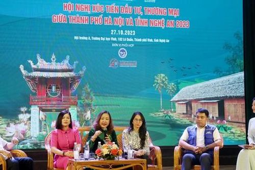 Nhiều doanh nghiệp hứng thú với đặc sản mang hương vị núi rừng, miền biển xứ Nghệ