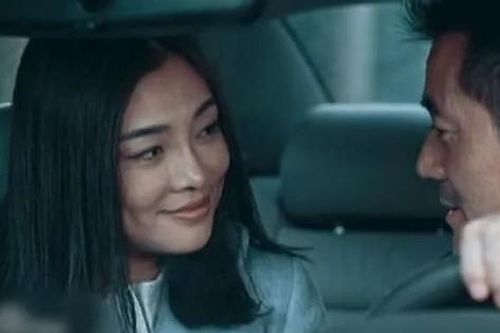 Showbiz 29/10: Bộ phim dừng chiếu sau 2 ngày vì chỉ có 16 người xem