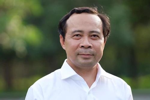 Giám đốc ĐHQG TP.HCM: Chuyển đổi số là xu thế tất yếu để phát triển đại học