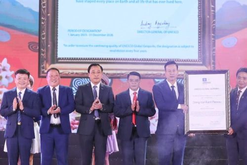 Cao nguyên đá Đồng Văn lần 3 đón danh hiệu Công viên Địa chất Toàn cầu