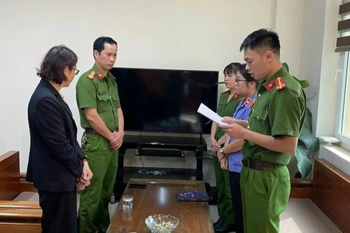 Bắt tạm giam Giám đốc Công ty Bảo Việt Cao Bằng