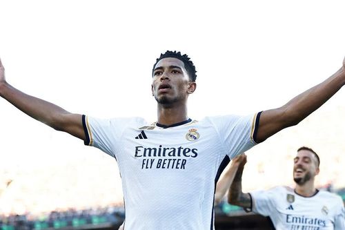Bellingham tỏa sáng, Real Madrid ngược dòng đánh bại Barcelona