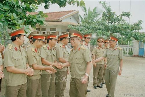 Đại tướng Đoàn Khuê - Nhà lãnh đạo, chỉ huy xuất sắc của Quân đội nhân dân Việt Nam