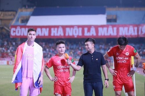 Văn Hậu, Quang Hải báo 'hung tin' cho ĐT trước Vòng loại World Cup