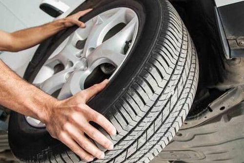 Bí quyết giúp kéo dài tuổi thọ lốp ô tô