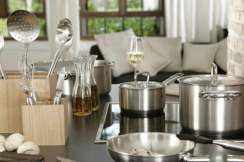 5 món dụng cụ mọi người cần có trong nhà bếp của mình