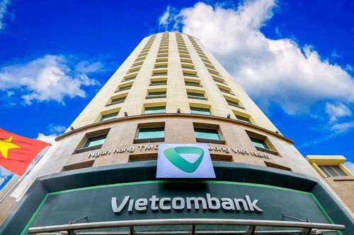 Lãi trước thuế hơn 9.000 tỷ đồng trong quý 3, Vietcombank vững ngôi 'quán quân' lợi nhuận ngành ngân hàng