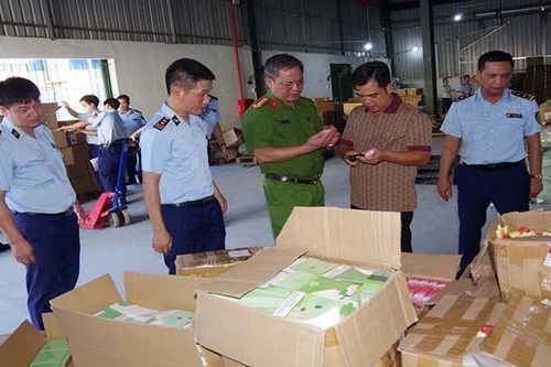 Thu giữ hơn 108 nghìn sản phẩm thuốc lá điện tử không rõ nguồn gốc xuất xứ