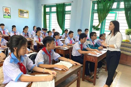 Ngăn chặn bạo lực học đường: Cần cái 'bắt tay' chặt giữa gia đình và nhà trường