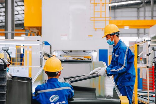 Thép SMC tiếp tục thua lỗ, nợ xấu hơn 1.300 tỷ đồng