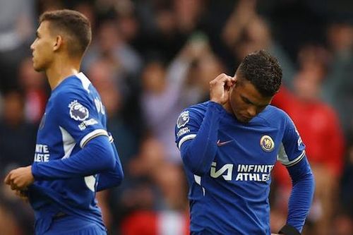 Chelsea thua 'sốc' khắc tinh trên sân nhà
