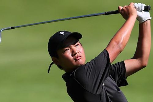 Kazuma Kobori tuột mất ngôi đầu giải golf AAC 2023
