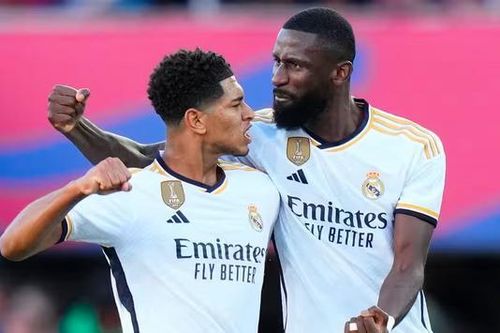 Cú đúp của Bellingham giúp Real Madrid lội ngược dòng thắng Barca