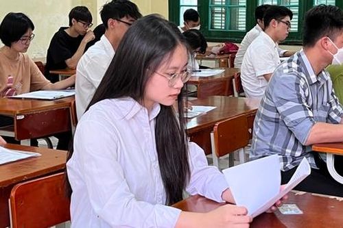Hà Nội: Công bố điểm thi chọn đội tuyển học sinh giỏi thành phố năm học 2023-2024