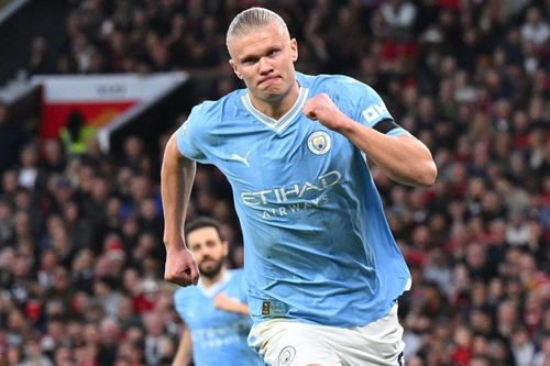 Man Utd 0-3 Man City: Haaland lập cú đúp