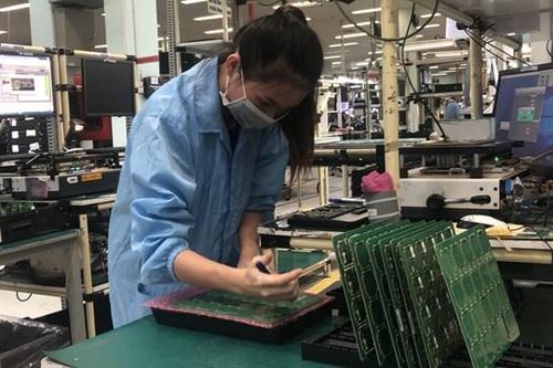 Giảm mạnh tình trạng doanh nghiệp rút khỏi thị trường