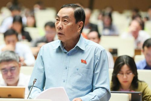 Có sự du di để đạt tiêu chí nông thôn mới 'cho bằng chị bằng em'