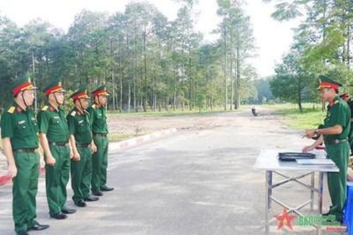 Bộ tư lệnh Quân đoàn 4 phúc tra kết quả xây dựng đơn vị tại Sư đoàn 7