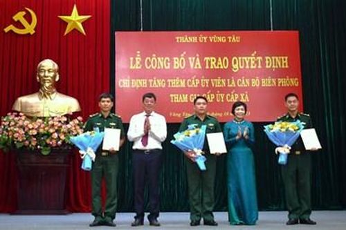 TP Vũng Tàu: Trao 3 quyết định chỉ định cán bộ biên phòng tham gia cấp ủy địa phương