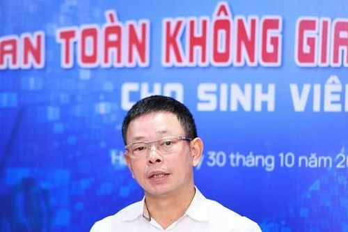 Để sinh viên ứng xử văn minh trên không gian mạng