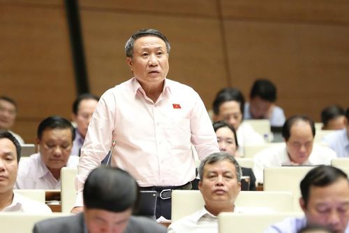 Phân cấp, phân quyền trọn gói cho địa phương