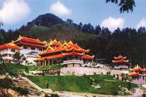 Yêu cầu làm rõ lý do xây dựng tượng Phật hơn 500 tỉ đồng ở Vĩnh Phúc