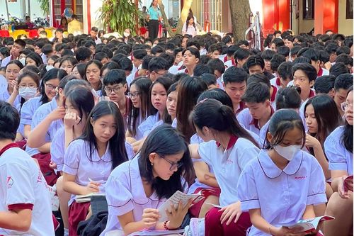 Học sinh Trường Ngô Thời Nhiệm hào hứng tìm hiểu Linearthinking