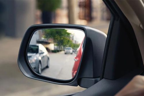 Đề xuất sửa quy chuẩn về gương dùng cho xe ô tô