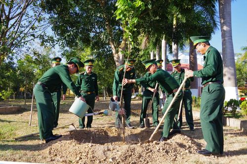 Chung tay bảo vệ môi trường xanh, sạch, đẹp