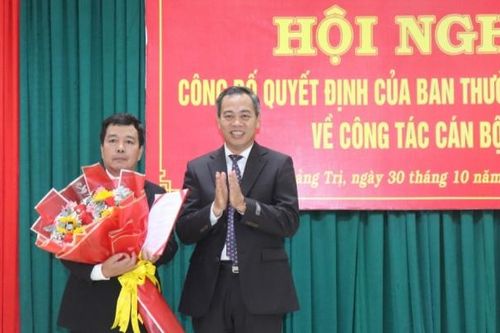 Quảng Trị: Hàng loạt cán bộ chủ chốt được điều động và bổ nhiệm