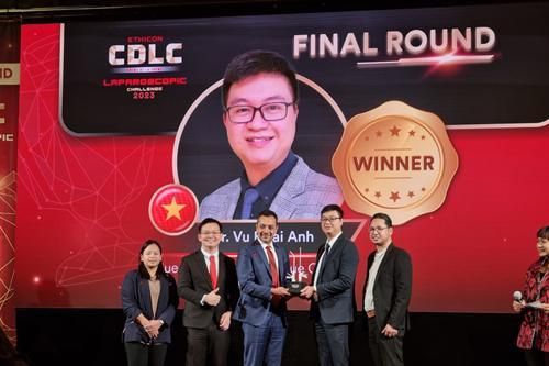 Bệnh viện Trung ương Huế giành giải Nhất cuộc thi video phẫu thuật nội soi khu vực Đông Nam Á