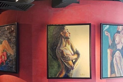 10 họa sĩ triển lãm tranh nude