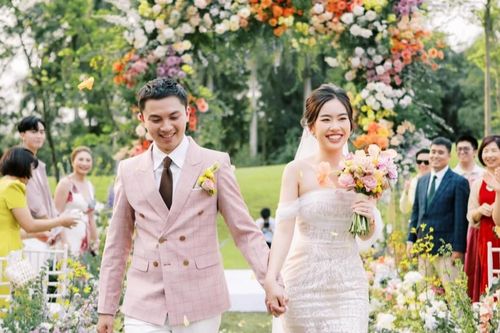 Người trẻ mê mẩn làm đám cưới kiểu Tây, khước từ dự hôn lễ chỉ để đưa phong bì