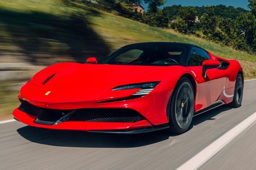 Ferrari tạm dừng bán siêu xe SF90 Stradale và SF90 Spider do nguy cơ cháy nổ