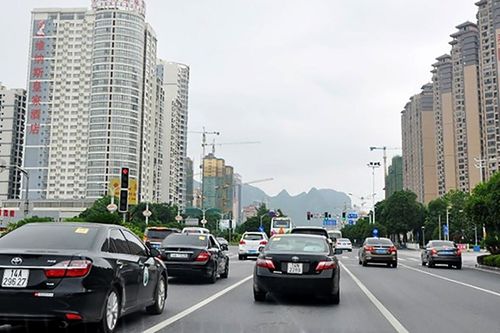 Cho phép ô tô du lịch tự lái từ Trung Quốc vào Việt Nam
