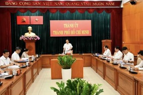 Thành ủy TP.HCM sẽ 'mua tin' về phòng, chống tham nhũng, tiêu cực