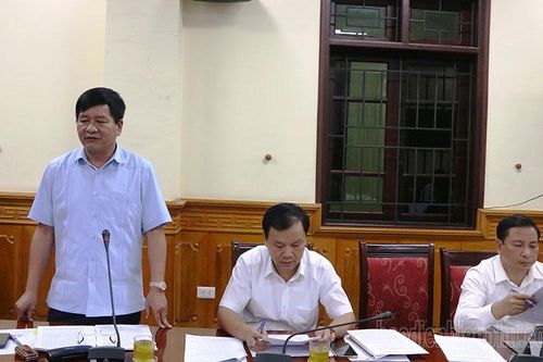 Họp thẩm tra dự thảo Nghị quyết trình kỳ họp thứ 12, HĐND tỉnh khóa XV
