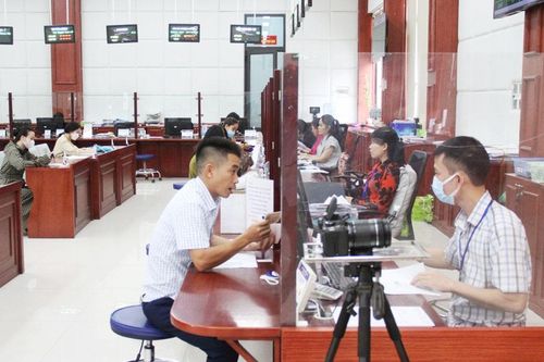 Chấn chỉnh kỷ luật, kỷ cương hành chính và việc thực hiện trách nhiệm công vụ