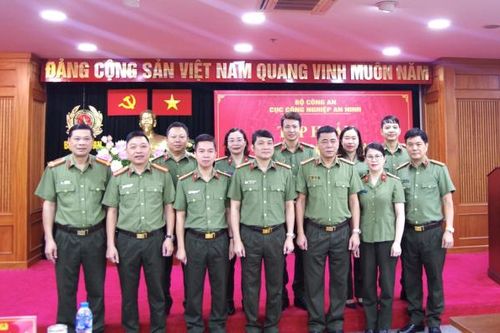 Nâng cao nghiệp vụ quản lý, sử dụng tài sản công trong các doanh nghiệp CAND.
